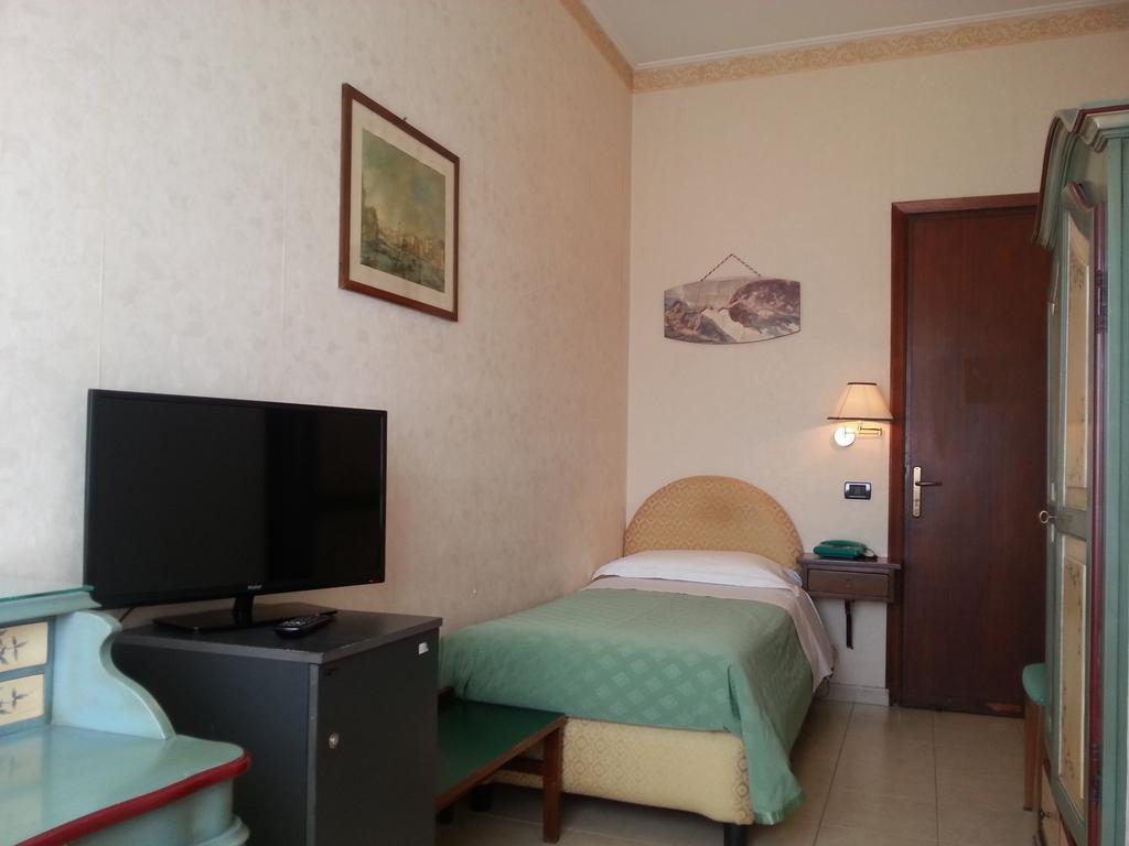 Hotel Sicilia Enna Zimmer foto